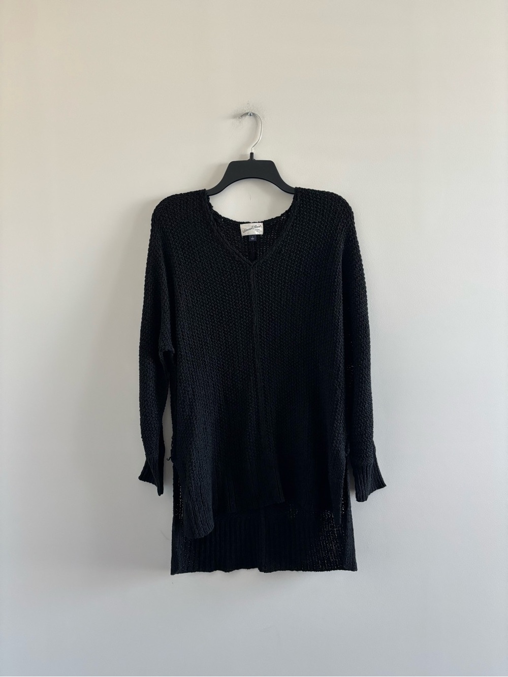 Universal Thread Sweater Black Crochet Knit V-Neck Small Resort Cruise Lagenlook